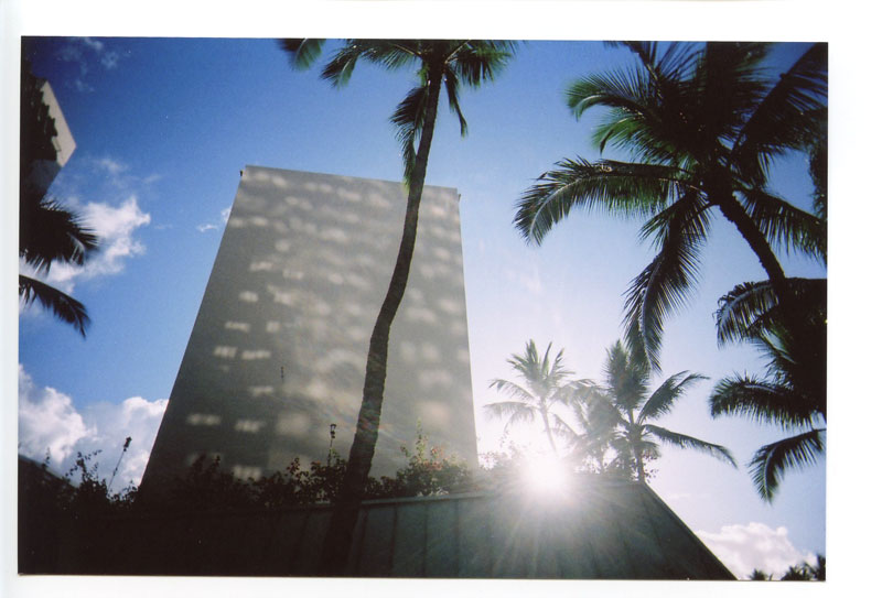 Pomaikai Apartments. Waikiki, Hawaii. Superheadz Black Slim Devil. © 2011 Bobby Asato