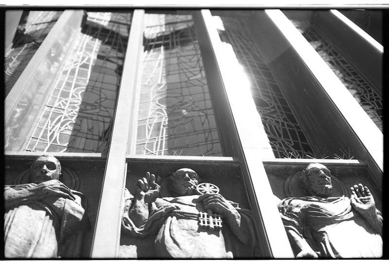 Cathedral of Saint Andrew, Honolulu, Hawaii. Canon A-1. © 2011 Bobby Asato.