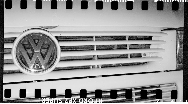 2003 VW Eurovan, Hawaii. Lomo Lubitel 166+ © 2012 Bobby Asato