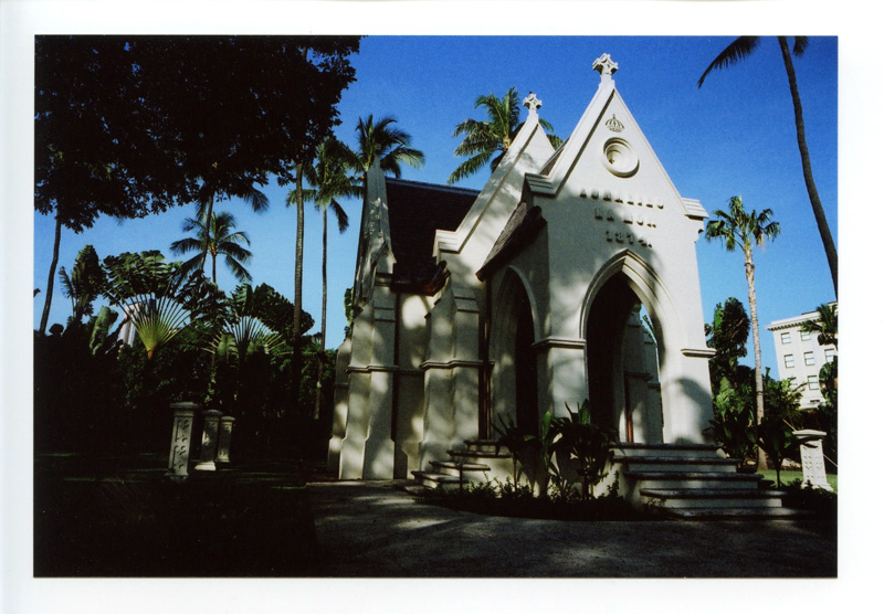 Lunalilo Tomb, Hawaii. Holga.  Voigtlander Bessa L © 2012 Bobby Asato